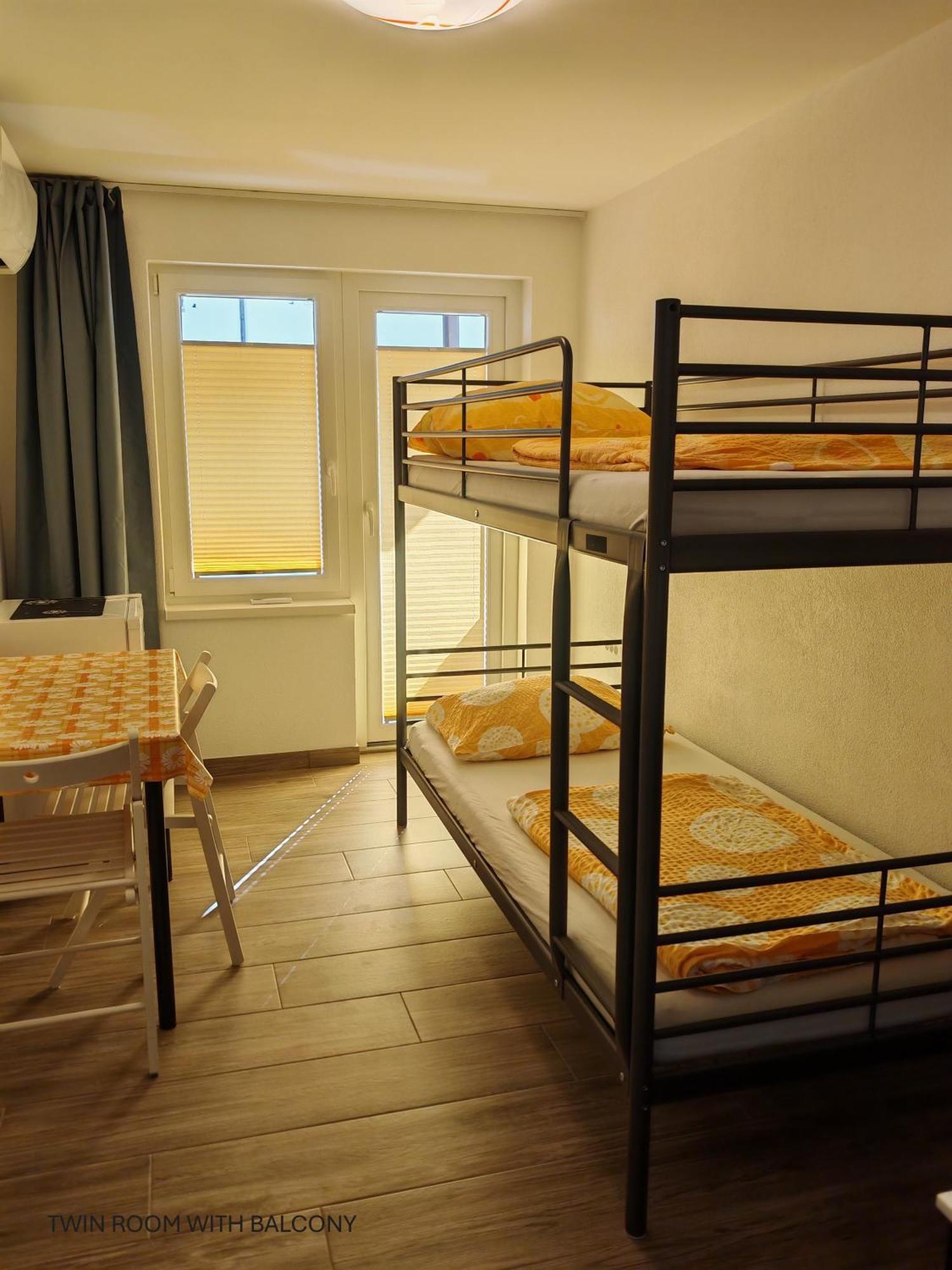 Apartment And Room Anica Толмин Екстер'єр фото