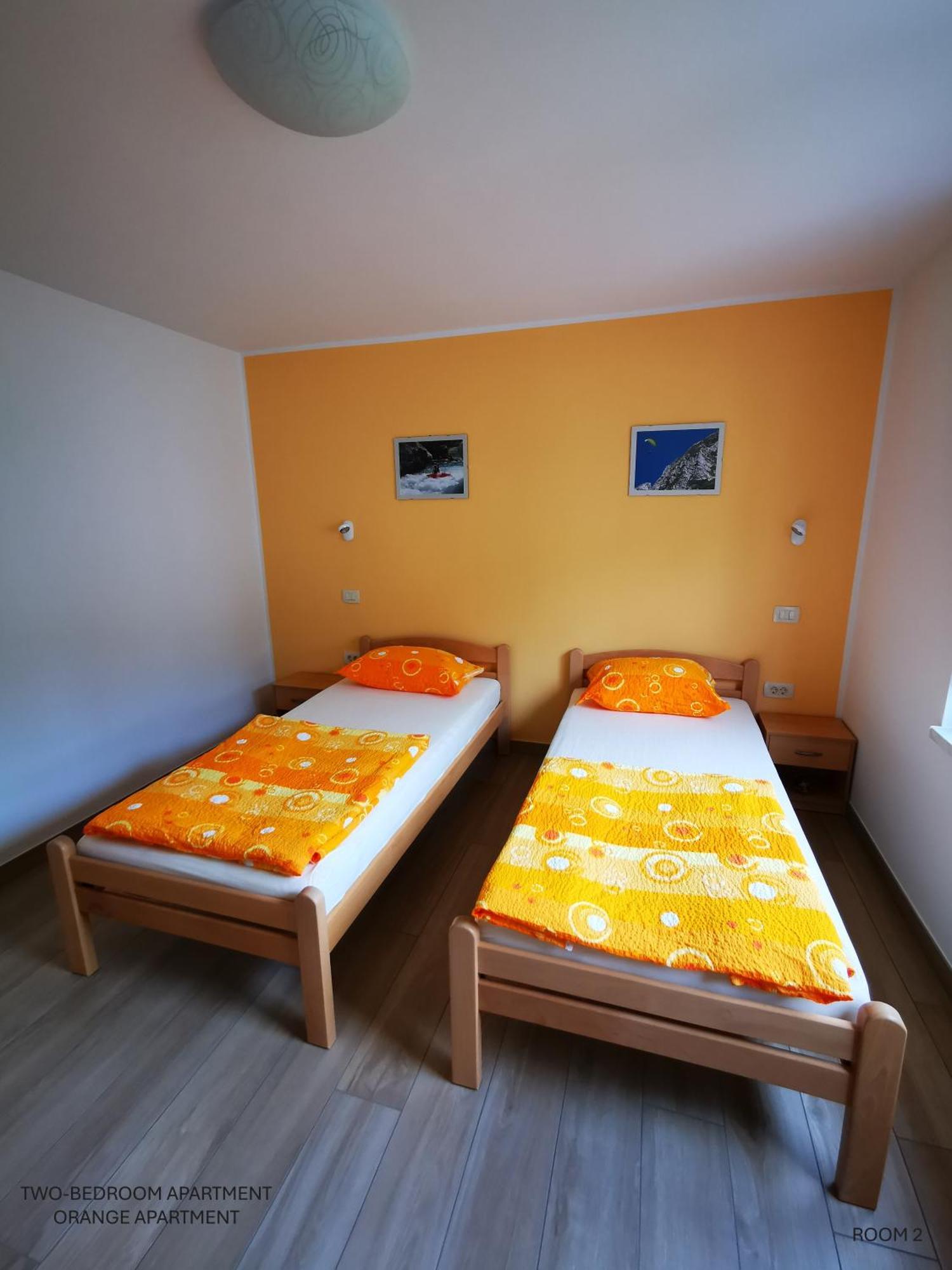 Apartment And Room Anica Толмин Екстер'єр фото